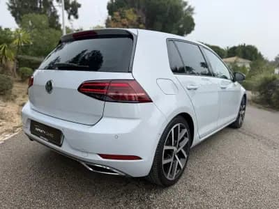 Vendo Volkswagen Golf 2018 - 17999 EUR, 200000 km - AUTO.MOTO.pt