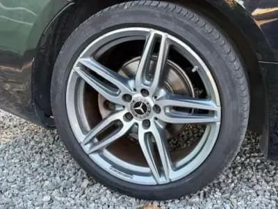 Sell Mercedes-Benz E 220 2017 - 31950 EUR, 241000 km - AUTO.MOTO.pt