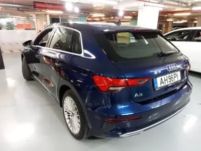 Vendo Audi A3 Sportback 2021 - 25900 EUR, 75386 km - AUTO.MOTO.pt