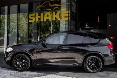 Sell BMW X5 2018 - 31000 EUR, 155206 km - AUTO.MOTO.pt