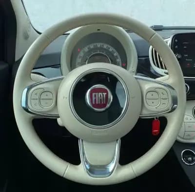 Vendo Fiat 500 2021 - 10900 EUR, 99987 km - AUTO.MOTO.pt
