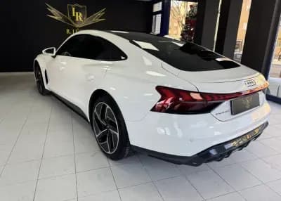 Vendo Audi e-tron GT 2023 - 62500 EUR, 53927 km - AUTO.MOTO.pt