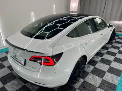 Vendo Tesla Model 3 2019 - 20250 EUR, 179000 km - AUTO.MOTO.pt