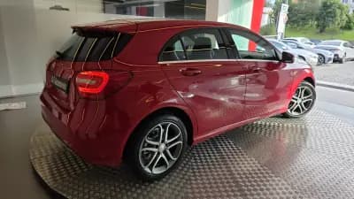 Vendo Mercedes-Benz A 160 2015 - 15900 EUR, 208637 km - AUTO.MOTO.pt