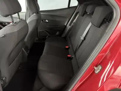 Vendo Peugeot e-2008 2020 - 19500 EUR, 65060 km - AUTO.MOTO.pt