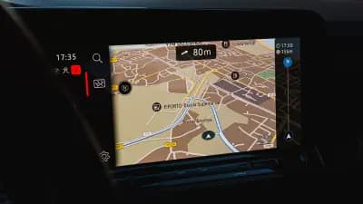 Sell Volkswagen Golf 2020 - 33000 EUR, 66500 km - AUTO.MOTO.pt