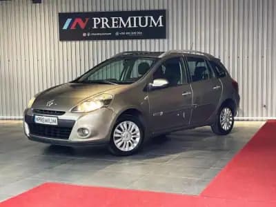Vendo Renault Clio Break 2012 - 6500 EUR, 190800 km - AUTO.MOTO.pt