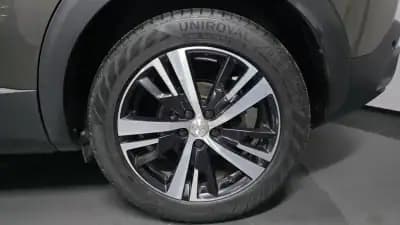 Sell Peugeot 3008 2017 - 17990 EUR, 91000 km - AUTO.MOTO.pt