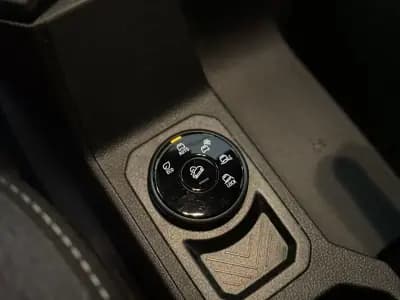 Sell Dacia Duster 2025 - 26950 EUR, 9499 km - AUTO.MOTO.pt