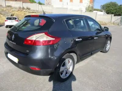 Sell Renault Mégane 2011 - 6500 EUR, 192000 km - AUTO.MOTO.pt