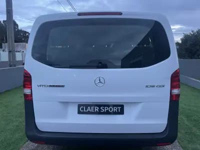 Vendo Mercedes-Benz Vito Tourer 2018 - 24900 EUR, 170000 km - AUTO.MOTO.pt