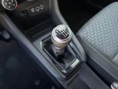 Vendo Renault Clio 2023 - 14900 EUR, 55991 km - AUTO.MOTO.pt