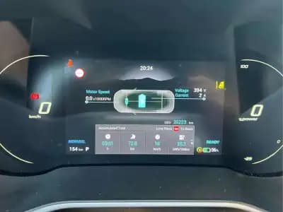 Vendo MG ZS 2023 - 21750 EUR, 26148 km - AUTO.MOTO.pt