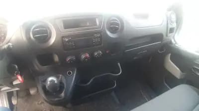 Vendo Renault Master 2016 - 15580 EUR, 312283 km - AUTO.MOTO.pt