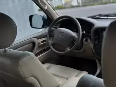 Vendo Toyota Land Cruiser 2000 - 41500 EUR, 291895 km - AUTO.MOTO.pt