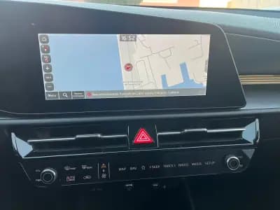 Vendo Kia Niro 2024 - 29500 EUR, 25000 km - AUTO.MOTO.pt