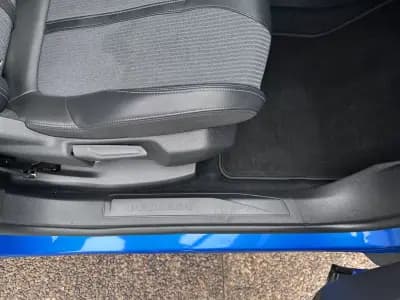 Sell Peugeot 3008 2022 - 19900 EUR, 186000 km - AUTO.MOTO.pt