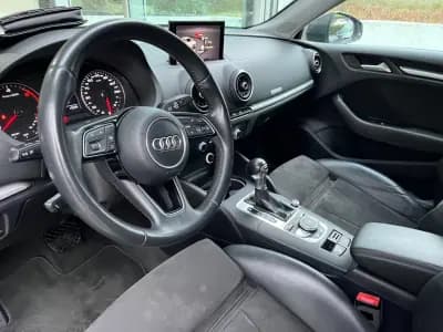 Vendo Audi A3 Sportback 2017 - 18999 EUR, 165021 km - AUTO.MOTO.pt