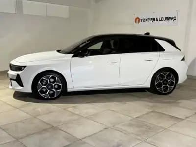 Sell Opel Astra 2023 - 27750 EUR, 11867 km - AUTO.MOTO.pt