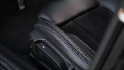 Sell BMW 320 2020 - 29999 EUR, 166000 km - AUTO.MOTO.pt