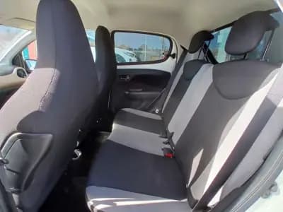 Sell Citroën C1 2018 - 8960 EUR, 70600 km - AUTO.MOTO.pt