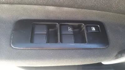 Vendo Nissan Qashqai +2 2012 - 6950 EUR, 351033 km - AUTO.MOTO.pt