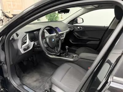 Vendo BMW 116 2020 - 19990 EUR, 120000 km - AUTO.MOTO.pt