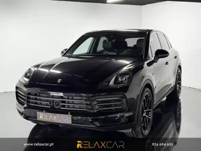Vendo Porsche Cayenne 2018 - 53990 EUR, 150300 km - AUTO.MOTO.pt