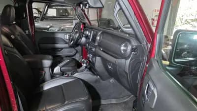 Sell Jeep Gladiator 2021 - 59900 EUR, 125181 km - AUTO.MOTO.pt