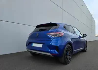 Sell Renault Clio 2024 - 21900 EUR, 57020 km - AUTO.MOTO.pt