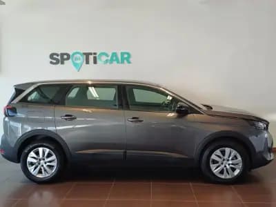 Vendo Peugeot 5008 2023 - 33500 EUR, 16000 km - AUTO.MOTO.pt