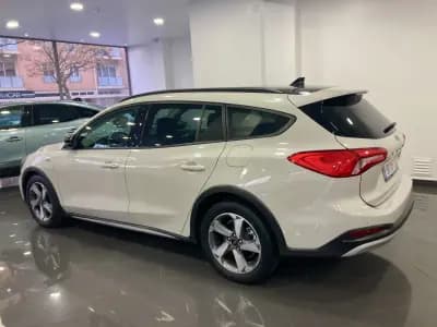 Vendo Ford Focus SW 2019 - 16900 EUR, 66000 km - AUTO.MOTO.pt