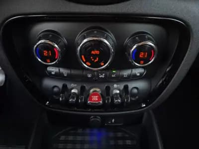 Sell MINI Clubman 2018 - 15990 EUR, 184000 km - AUTO.MOTO.pt