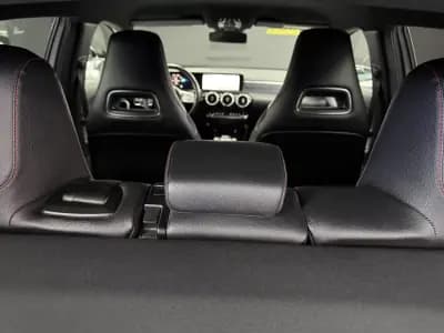 Vendo Mercedes-Benz A 180 2018 - 28000 EUR, 64735 km - AUTO.MOTO.pt