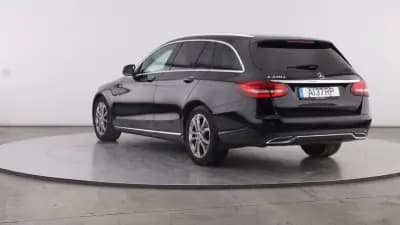 Vendo Mercedes-Benz C 220 2018 - 23999 EUR, 157121 km - AUTO.MOTO.pt