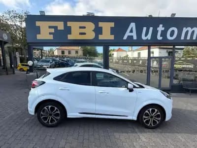 Vendo Ford Puma 2023 - 24900 EUR, 39258 km - AUTO.MOTO.pt