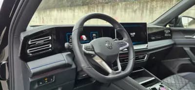 Sell Volkswagen Tiguan 2025 - 48000 EUR, 12000 km - AUTO.MOTO.pt