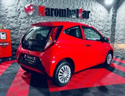Vendo Toyota Aygo 2019 - 10750 EUR, 126299 km - AUTO.MOTO.pt