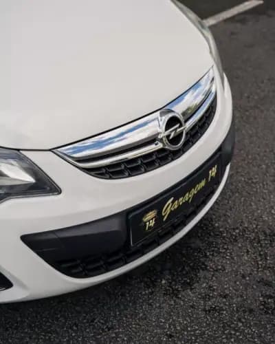 Vendo Opel Corsa 2014 - 8990 EUR, 139000 km - AUTO.MOTO.pt