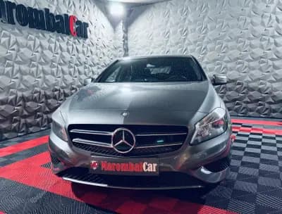 Vendo Mercedes-Benz A 180 2013 - 13990 EUR, 144369 km - AUTO.MOTO.pt