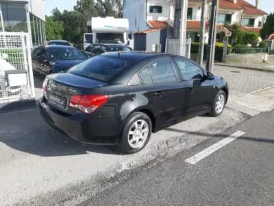 Sell Chevrolet Cruze 2012 - 7900 EUR, 221800 km - AUTO.MOTO.pt