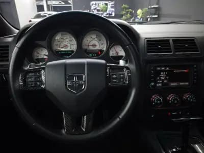 Sell Dodge Challenger 2013 - 53950 EUR, 103962 km - AUTO.MOTO.pt