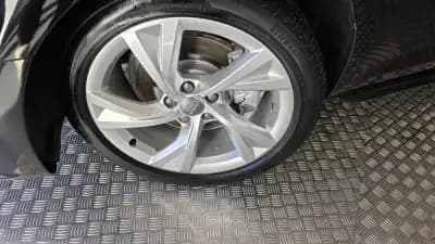 Sell Audi A4 2020 - 26900 EUR, 85888 km - AUTO.MOTO.pt