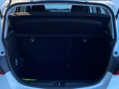 Sell Opel Corsa 2017 - 8900 EUR, 93791 km - AUTO.MOTO.pt