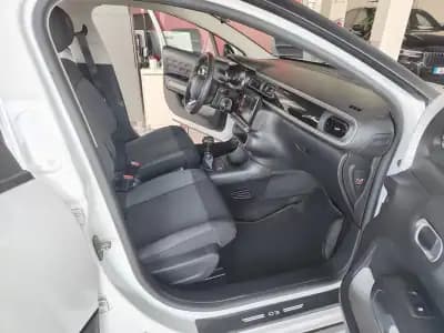 Vendo Citroën C3 2018 - 12750 EUR, 92000 km - AUTO.MOTO.pt