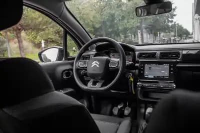 Sell Citroën C3 2024 - 13990 EUR, 21393 km - AUTO.MOTO.pt