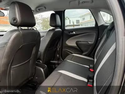 Sell Opel Crossland X 2018 - 10500 EUR, 104500 km - AUTO.MOTO.pt