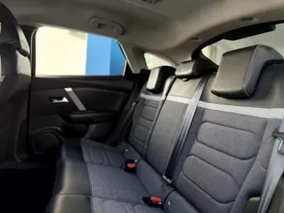 Vendo Citroën C4 2023 - 18950 EUR, 47000 km - AUTO.MOTO.pt