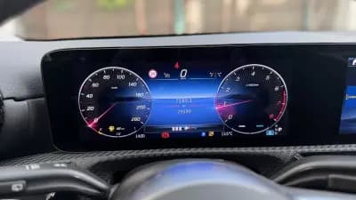 Vendo Mercedes-Benz A 200 2024 - 27500 EUR, 29000 km - AUTO.MOTO.pt