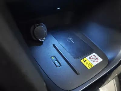 Sell Toyota Yaris Cross 2021 - 29950 EUR, 86189 km - AUTO.MOTO.pt